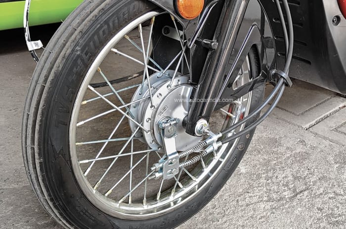 Kinetic Green E Luna review: Still relevant today?